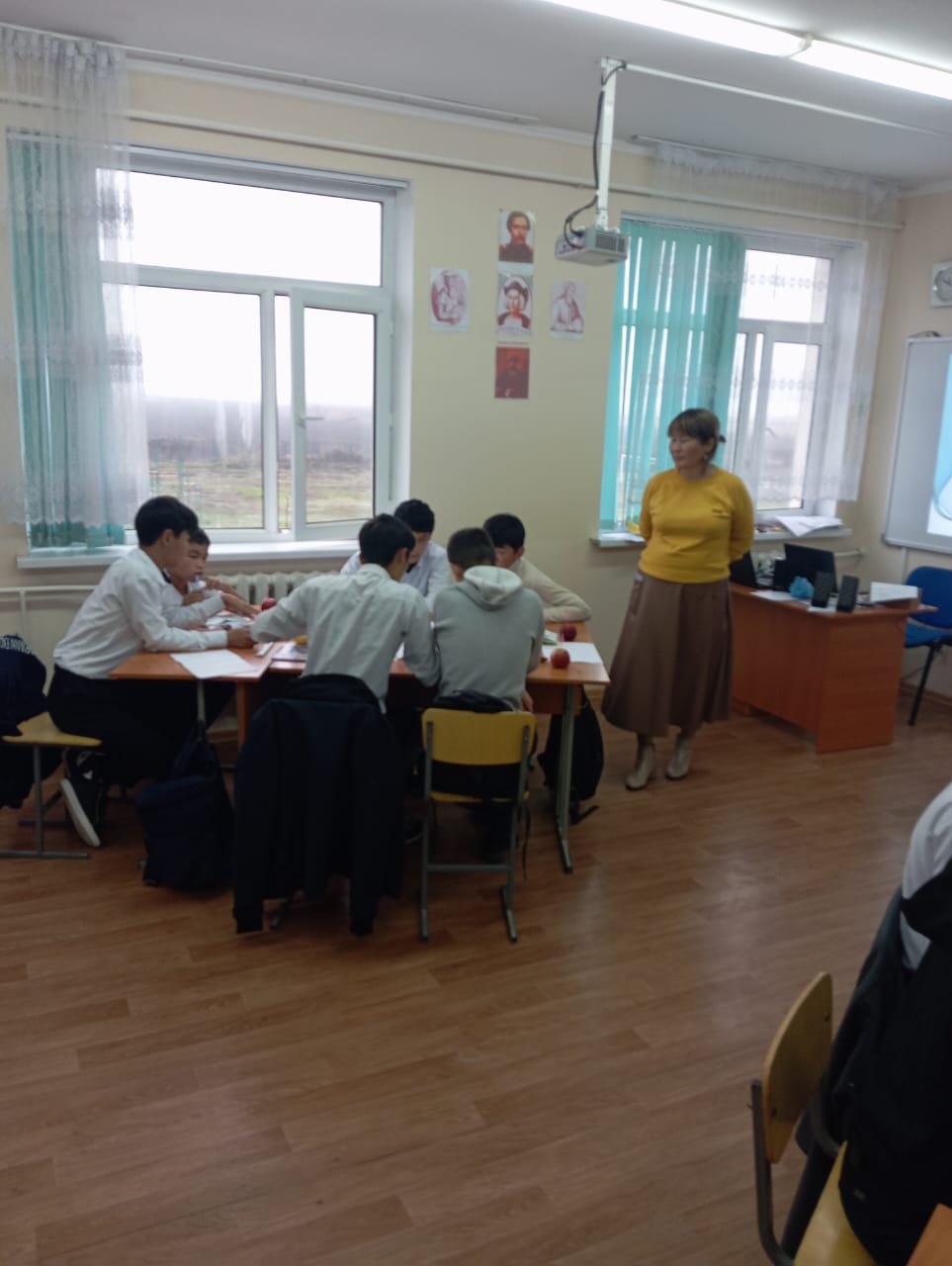 Ашық сабақ «Нюьтонның III заңы» Сембиева Г